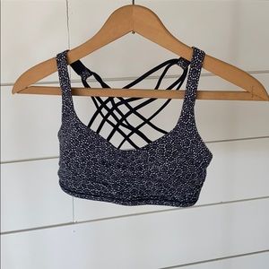 Lululemon Sports Bra - free to be - size 2